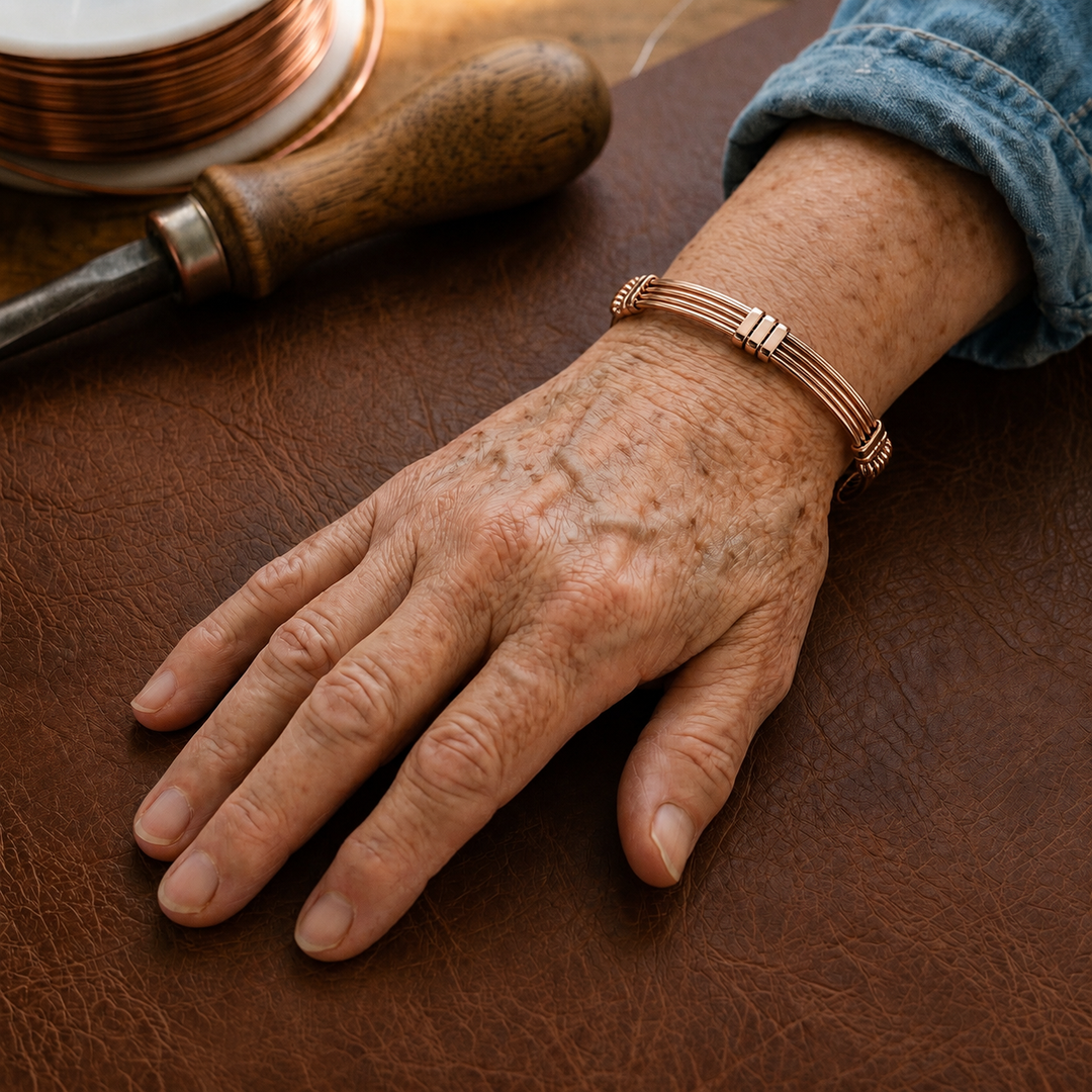 Koperarmband met koord