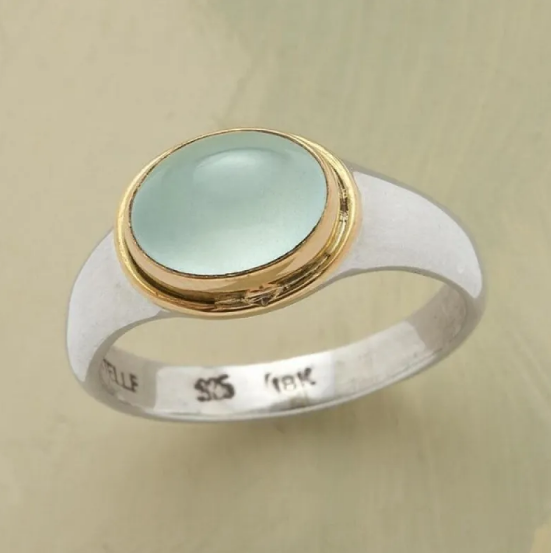 Zilveren ring met groene diamant