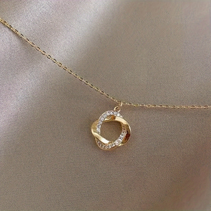 Elegante hangerketting met gesimuleerde diamanten