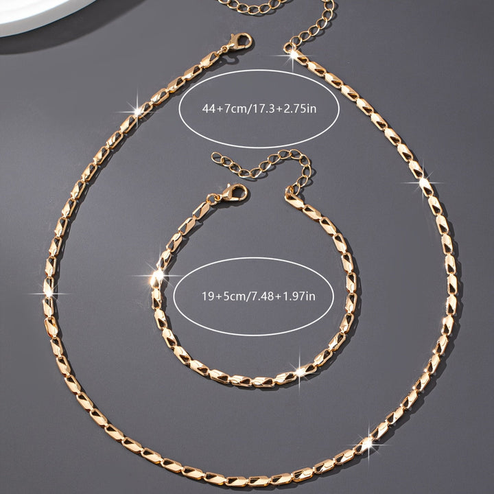 Elegante goudkleurige ketting en armbandenset